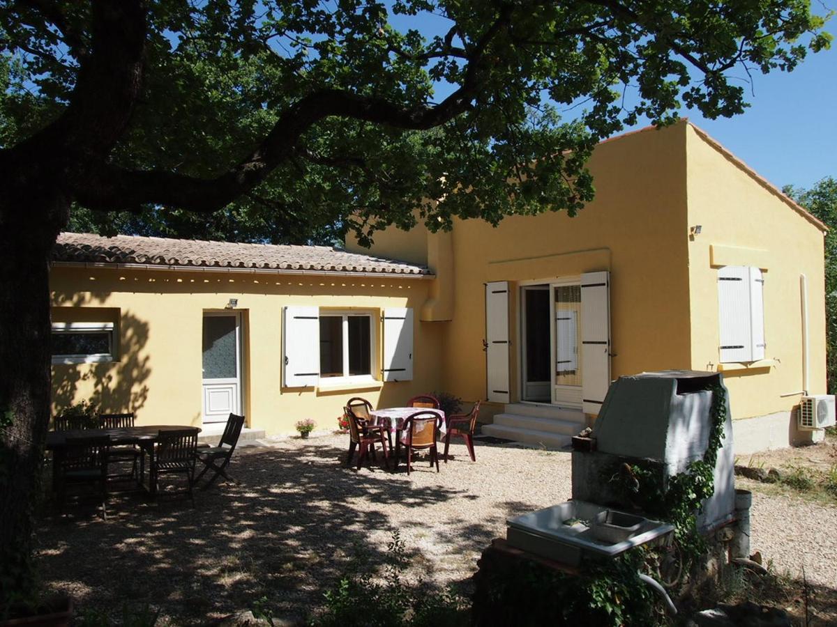 La Cheneraie Bed & Breakfast Vezenobres Exterior photo